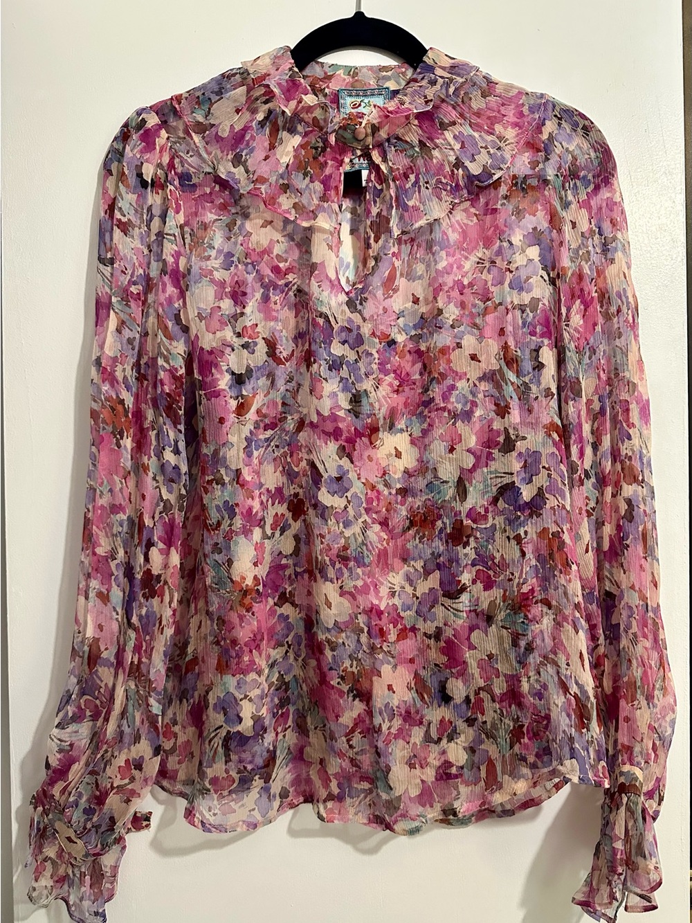 Johnny Was 100% Silk Beautiful Floral Ruffled Tie-Neck Blouse